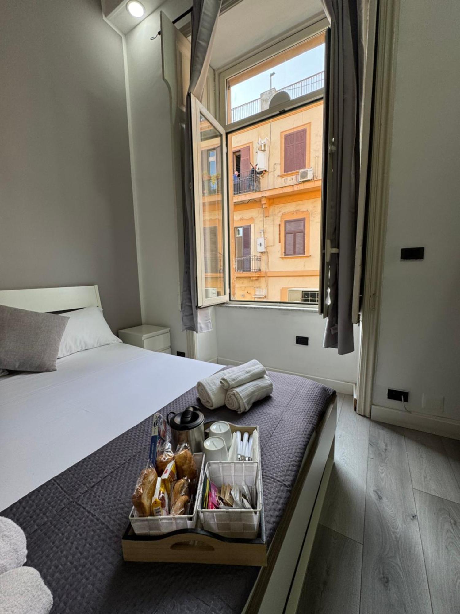B&B San Ferdinando Napoli Bagian luar foto
