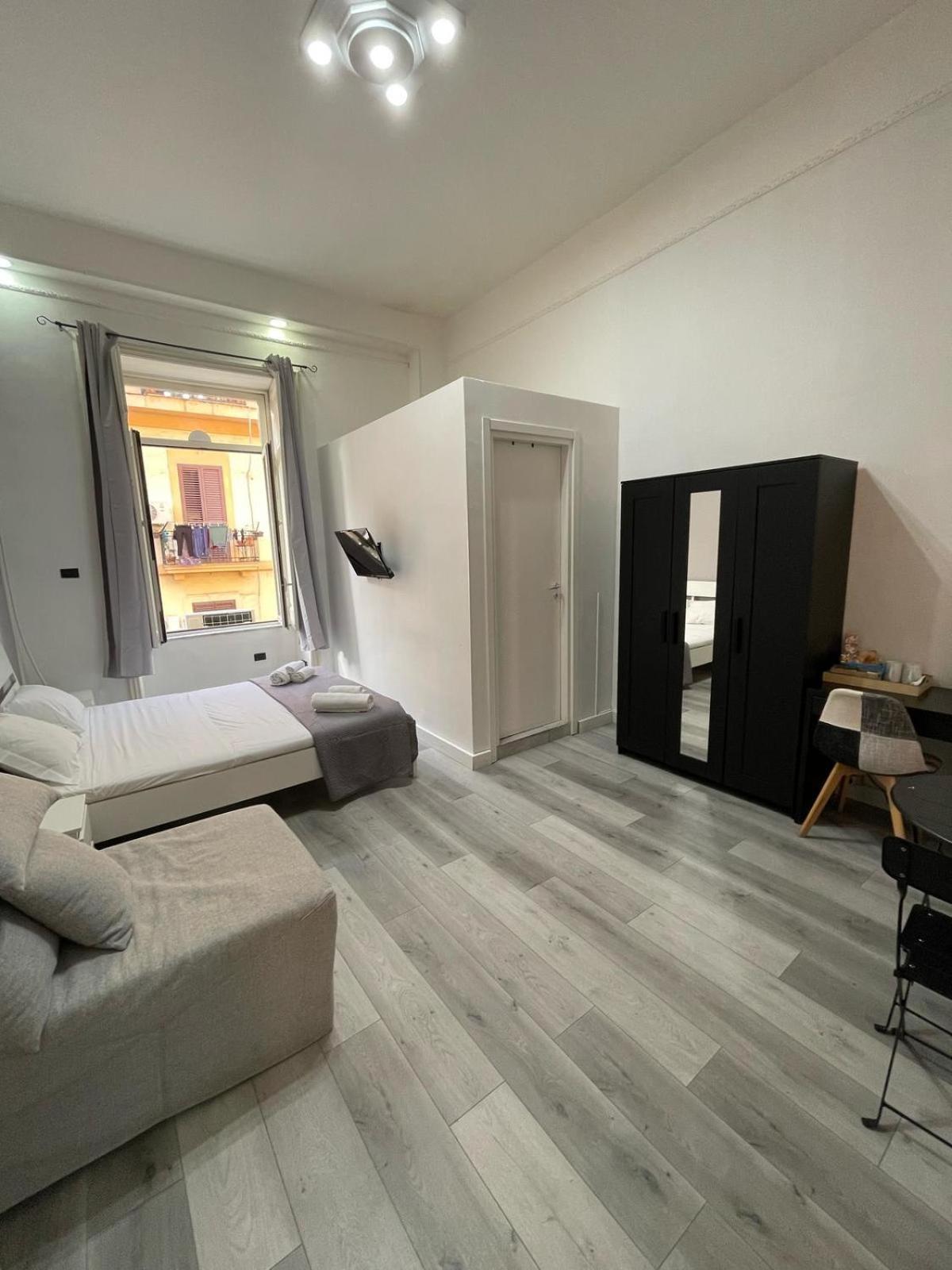 B&B San Ferdinando Napoli Bagian luar foto