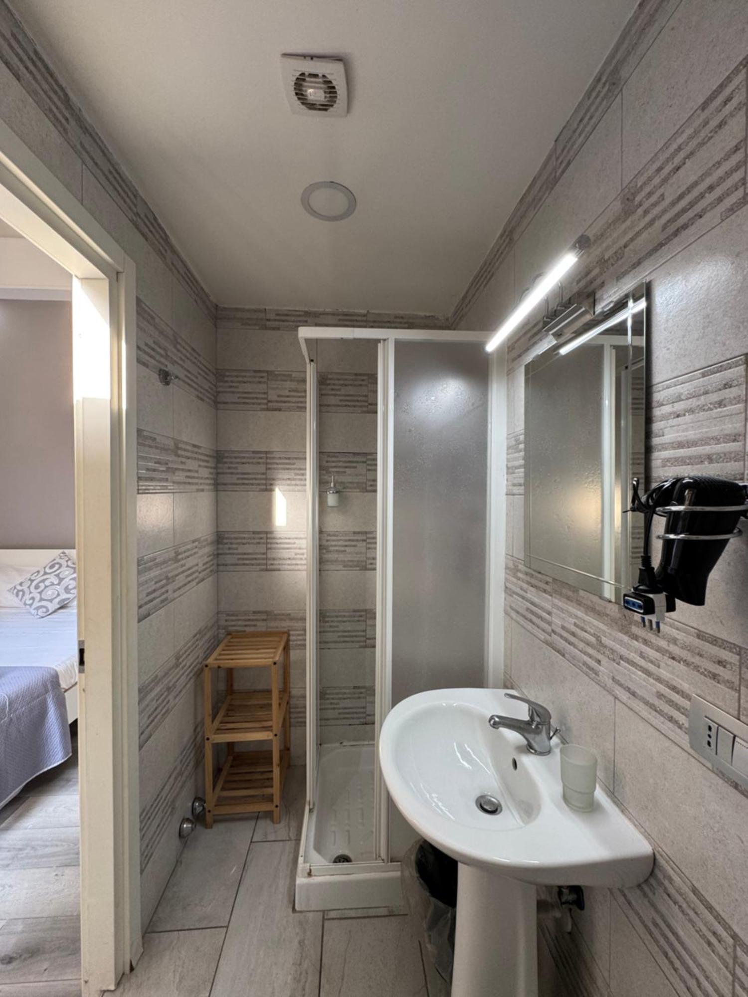 B&B San Ferdinando Napoli Bagian luar foto