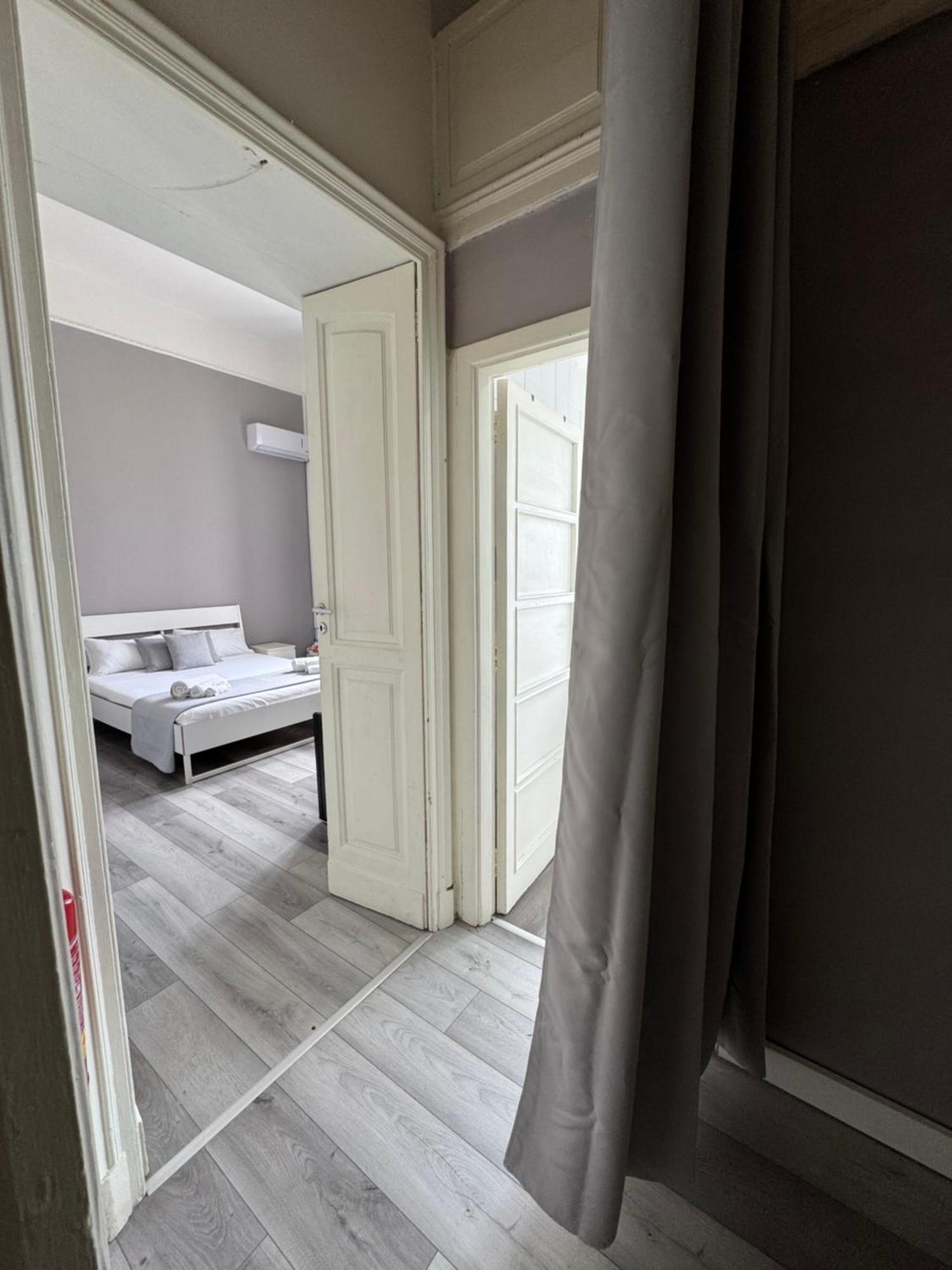 B&B San Ferdinando Napoli Bagian luar foto